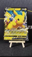 Carte Pokémon PIKACHU V Jumbo XXL