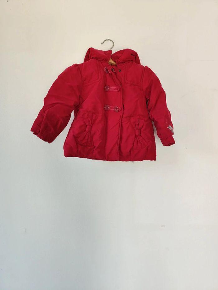 Joli manteau Sergent Major rouge 24 mois - photo numéro 1