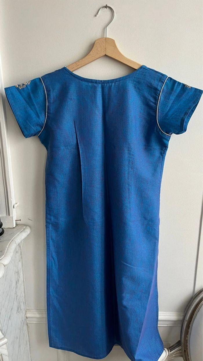 Robe vintage bleue fendue - photo numéro 5