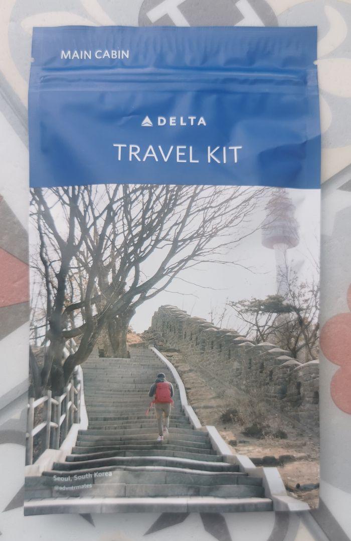 Kit de voyage SEOUL SOUTH KOREA TRAVEL KIT DELTA neuf