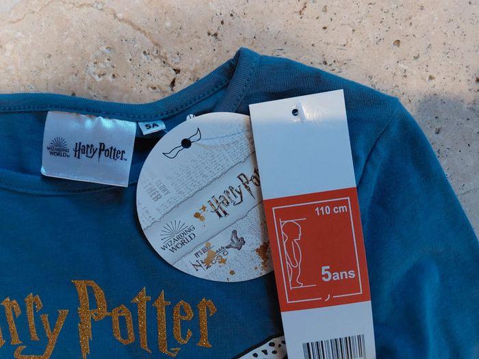 T-shirt manches longues Harry Potter 5 ans NEUF - photo numéro 2