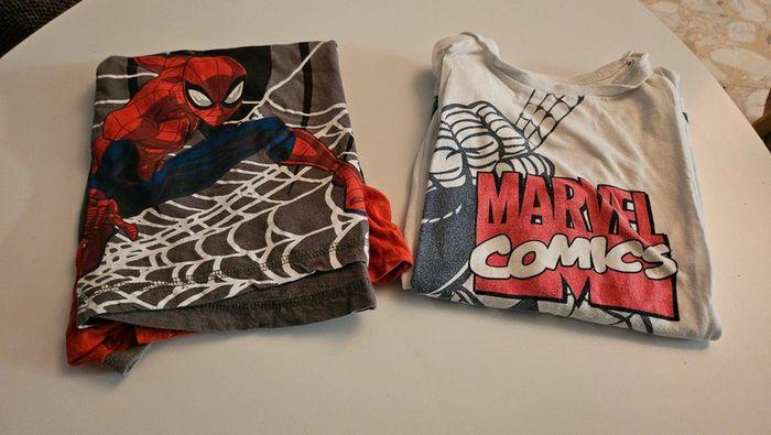 T-shirts Spider-man 9-10 ans - photo numéro 1