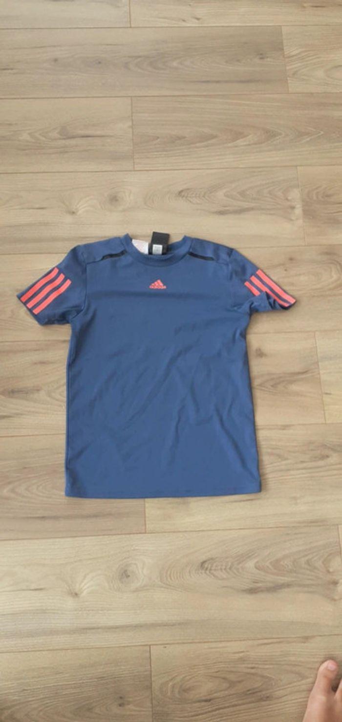 T-shirt sport adidas garçon - photo numéro 1