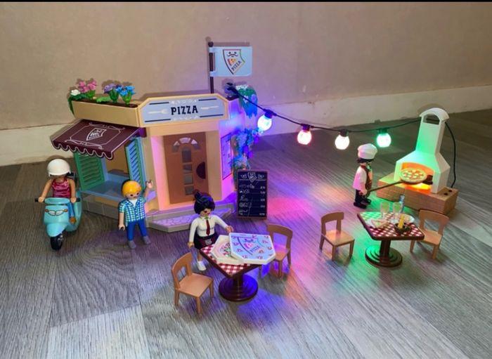 Pizzeria playmobil complète - photo numéro 1