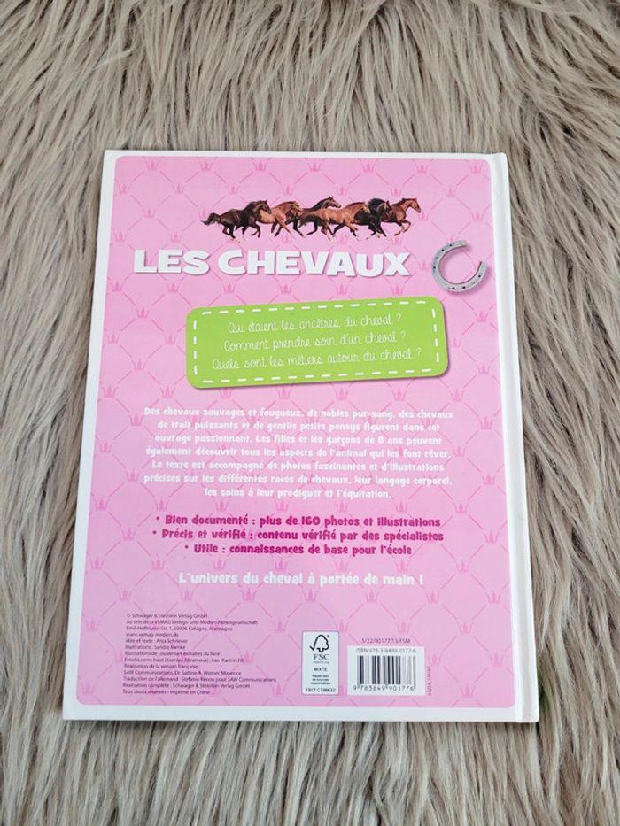 Livre Les chevaux - photo numéro 3