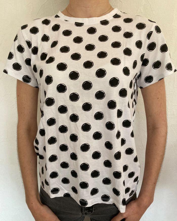 t-shirt à pois - photo numéro 1