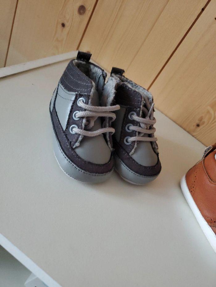 Lot chaussures bébé - photo numéro 2