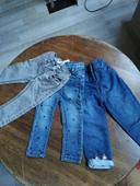 Lot de 3 jeans fille 12 mois