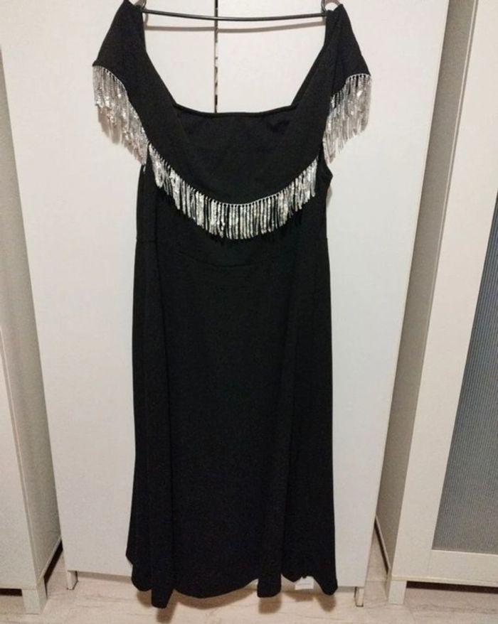 Robe longue soirée noire et argentée  femme taille 50/52 , 3XL , 4XL  🖤 - photo numéro 2