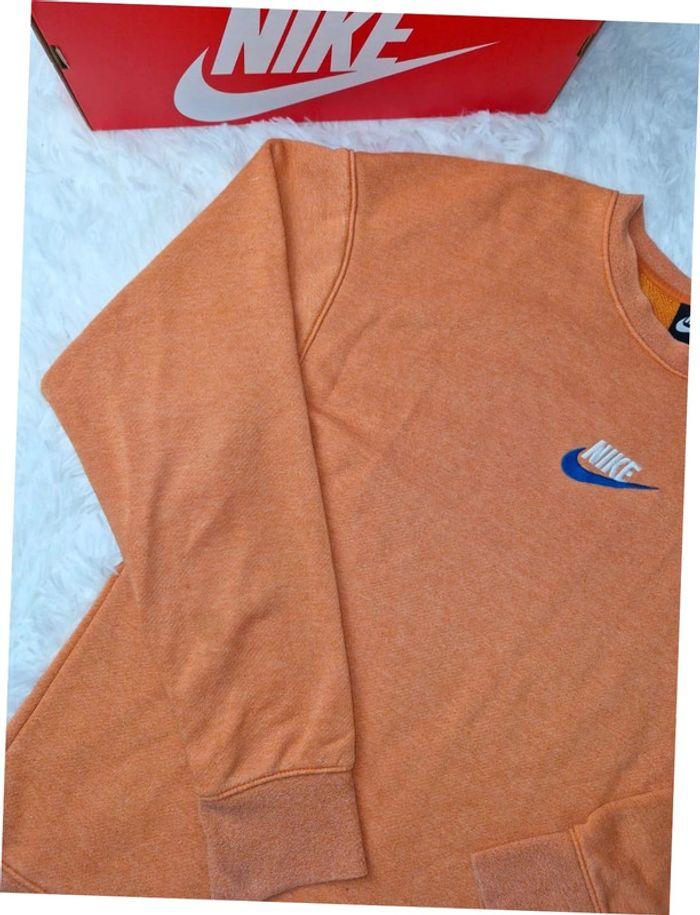 Pull orange nike taille S - photo numéro 2