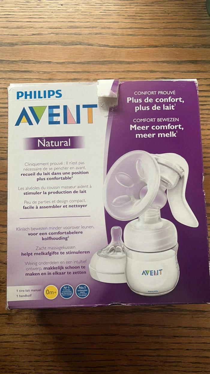 Tire lait Manuel Philips avent + 2 coussinets d allaitement - photo numéro 1