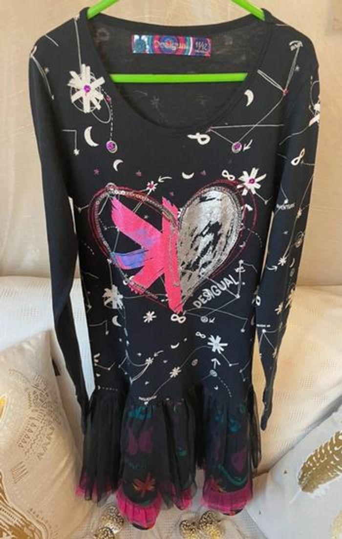 Magnifique robe desigual ML noir astronomie cœur gris rose TBE 11 12 ans - photo numéro 1