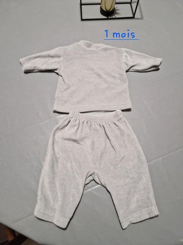 Pyjama 2 piece 1 mois - photo numéro 2