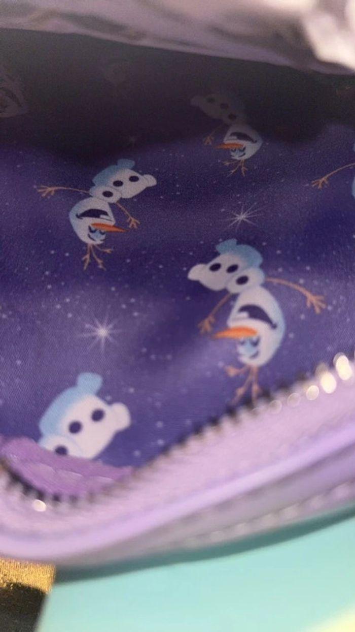 Disney Loungefly sac à dos  La reine des neiges - photo numéro 8