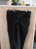 Jeans noir droit taille 10 ans