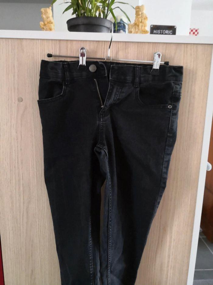 Jeans noir droit taille 10 ans - photo numéro 1