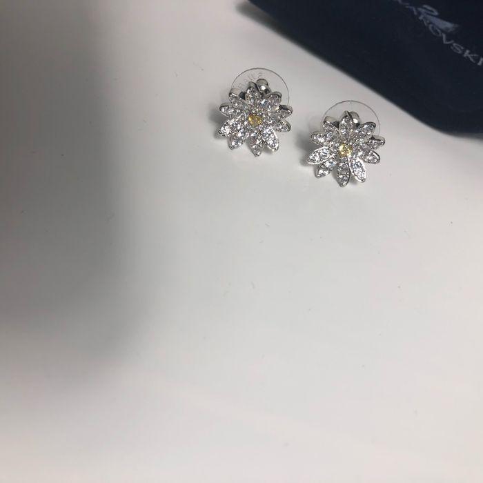 Boucle d’oreille Swarovski - photo numéro 3