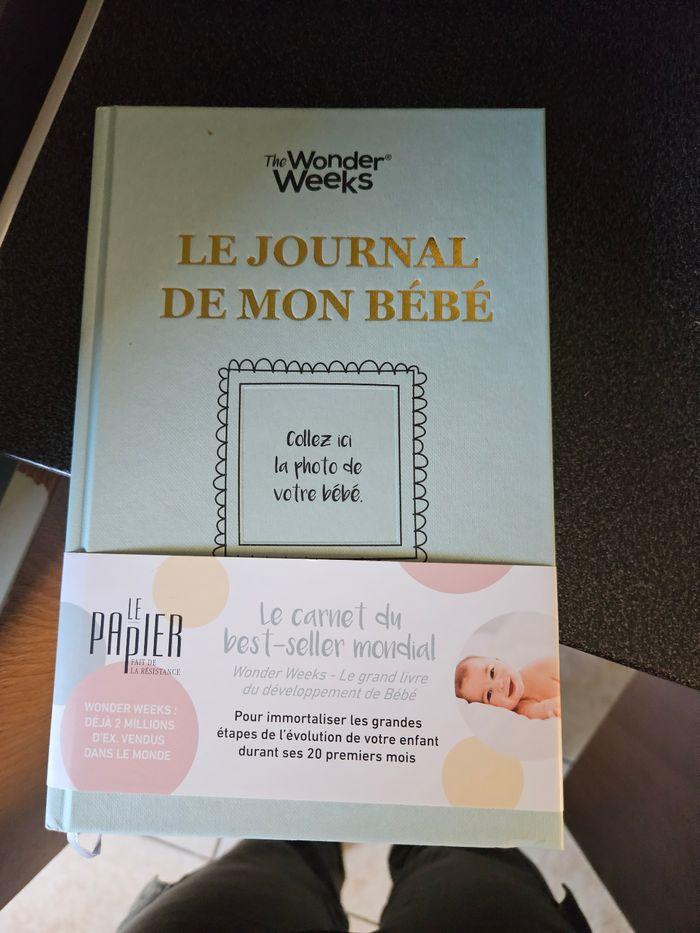 Livre le journal de mon bébé - photo numéro 1