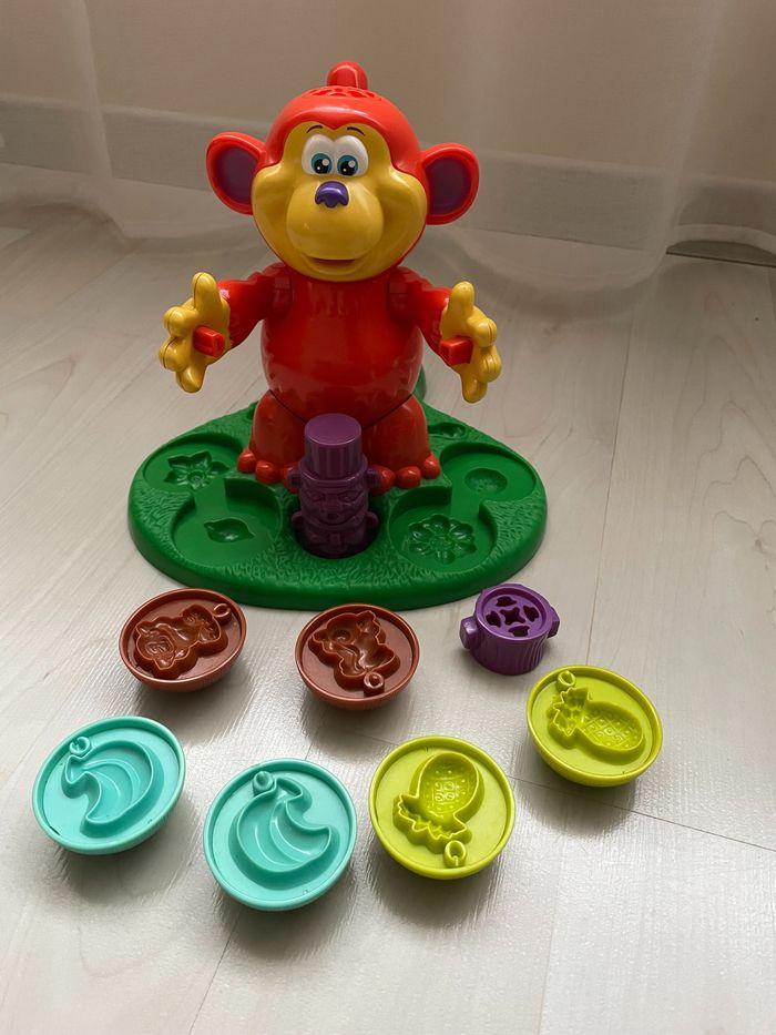 Le Singe de Play Doh + 3 pots neufs de pate à modeler Play Doh - photo numéro 7