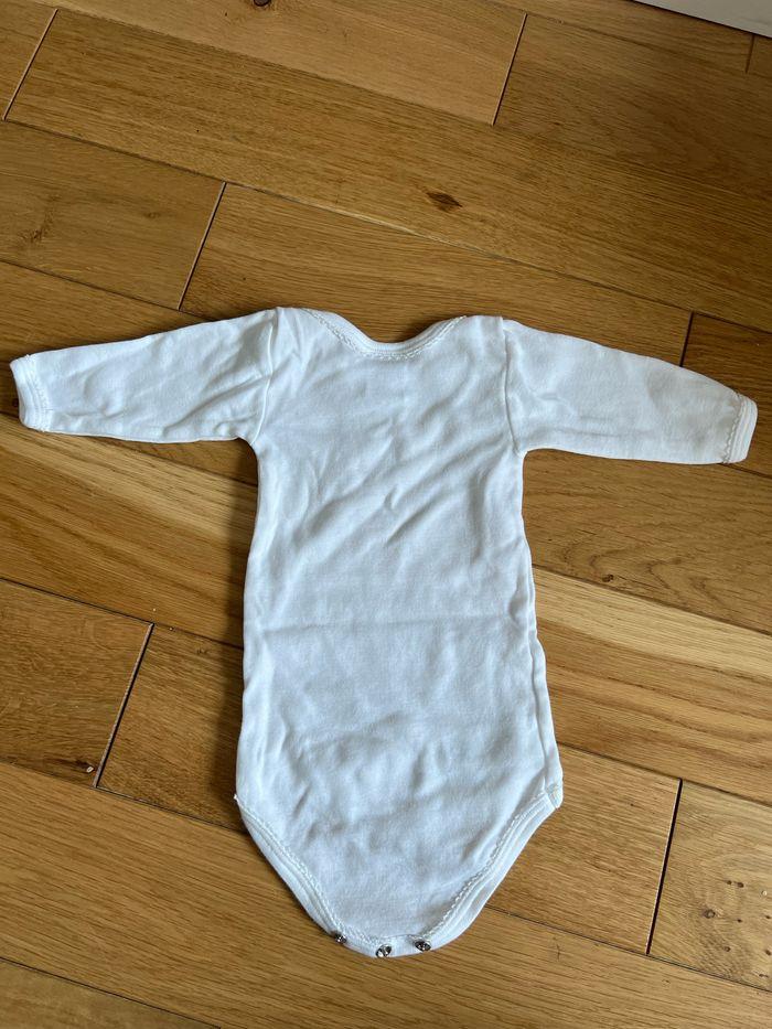 Lot de 3 bodies Petit Bateau taille 1 mois - photo numéro 6