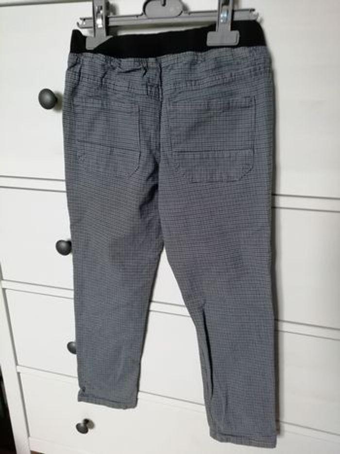 Vends pantalon garçon Taille 8 ans marque Kiabi - photo numéro 3