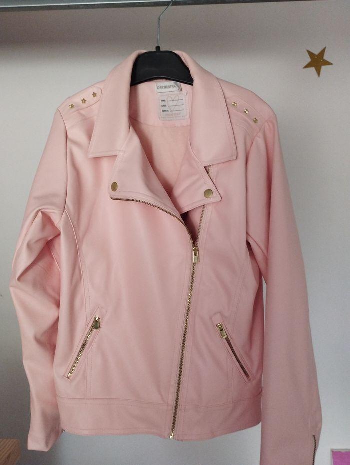 Veste en cuir rose