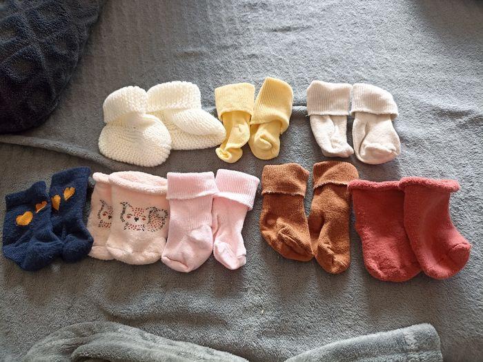 Lots chaussettes nouveau ne