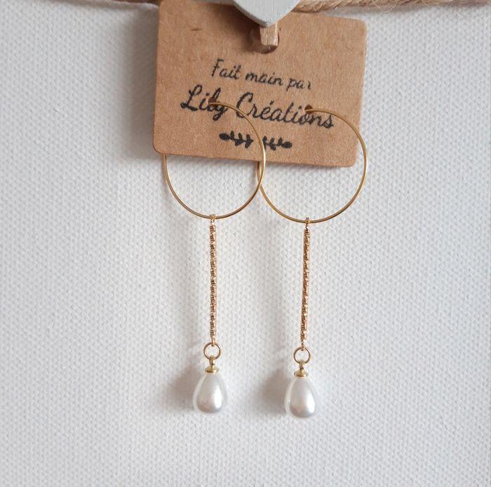 Boucles d'oreilles créoles hypoallergéniques dorées et perles "blanc nacré" LC225