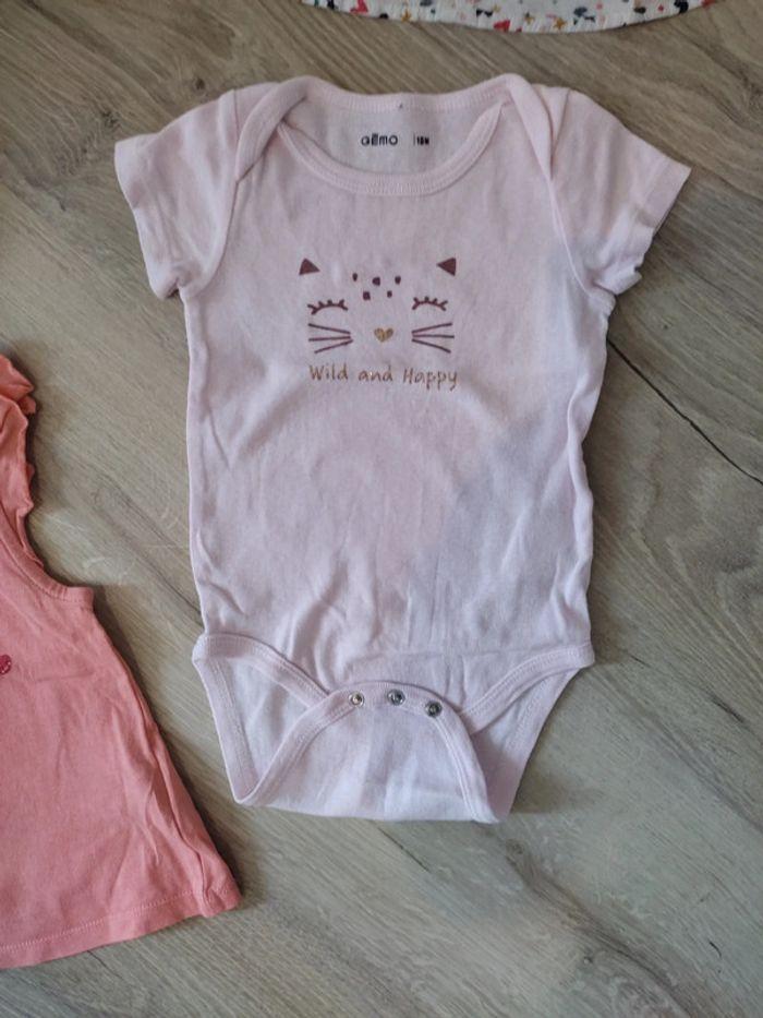 Lot vêtements bébé 18 mois été - photo numéro 3