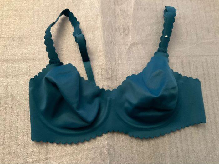 Soutien-gorge bleu Dim neuf - photo numéro 3