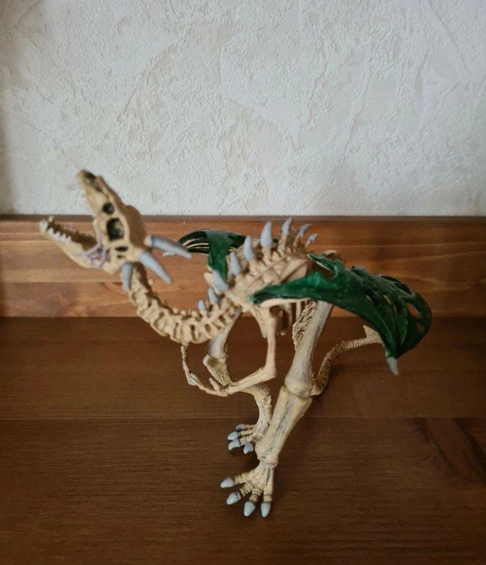 Figurine dragon squelette Plastoy - photo numéro 1