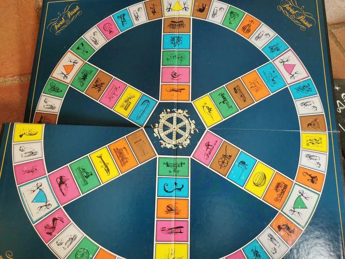 Jeu Trivial Pursuit sans couvercle - photo numéro 6