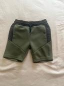 Short kaki 3/4 ans