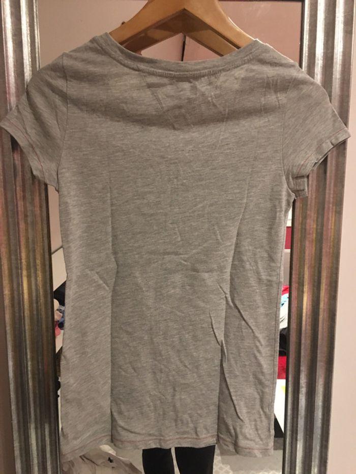 Teeshirt gris « Tommy Hilfiger» taille S - photo numéro 3