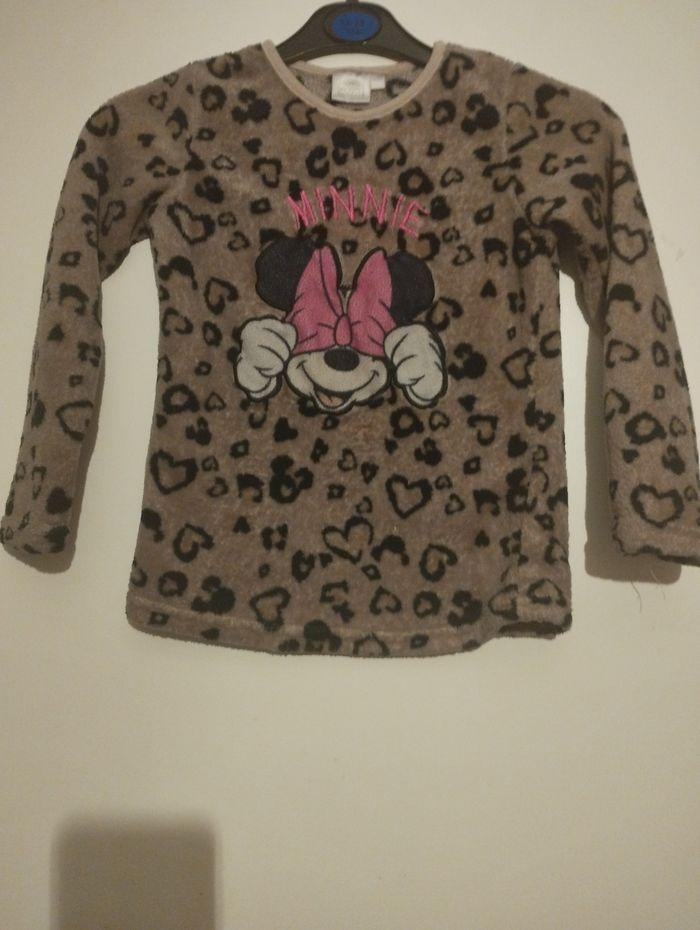 Pull disney Minnie 8 ans - photo numéro 1