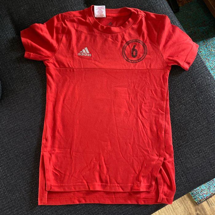 Tee shirt adidas 9-10 ans