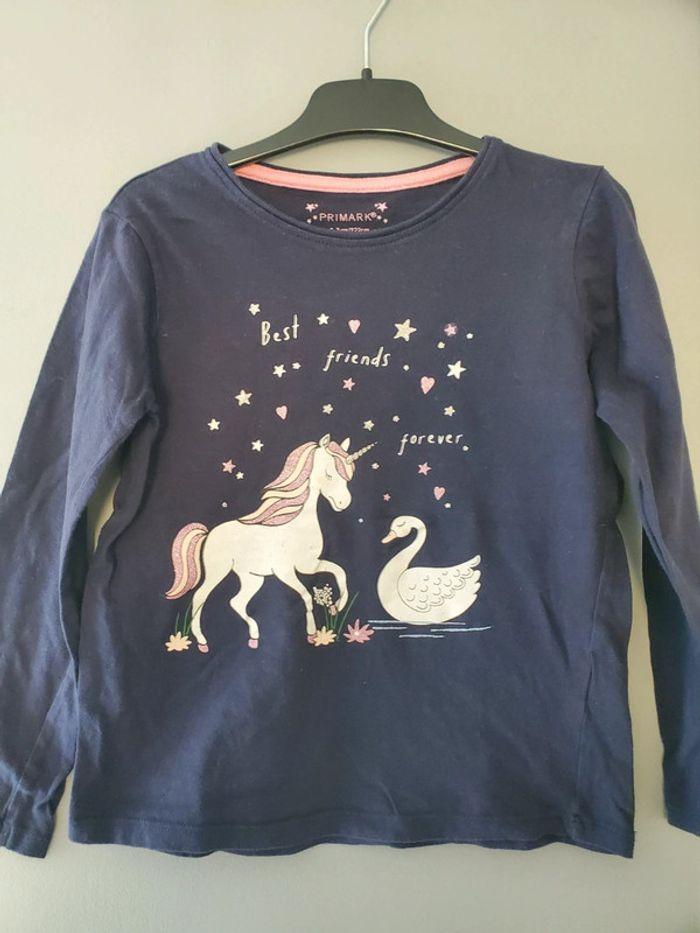 T-shirt taille 6 ans bon état Primark - photo numéro 1