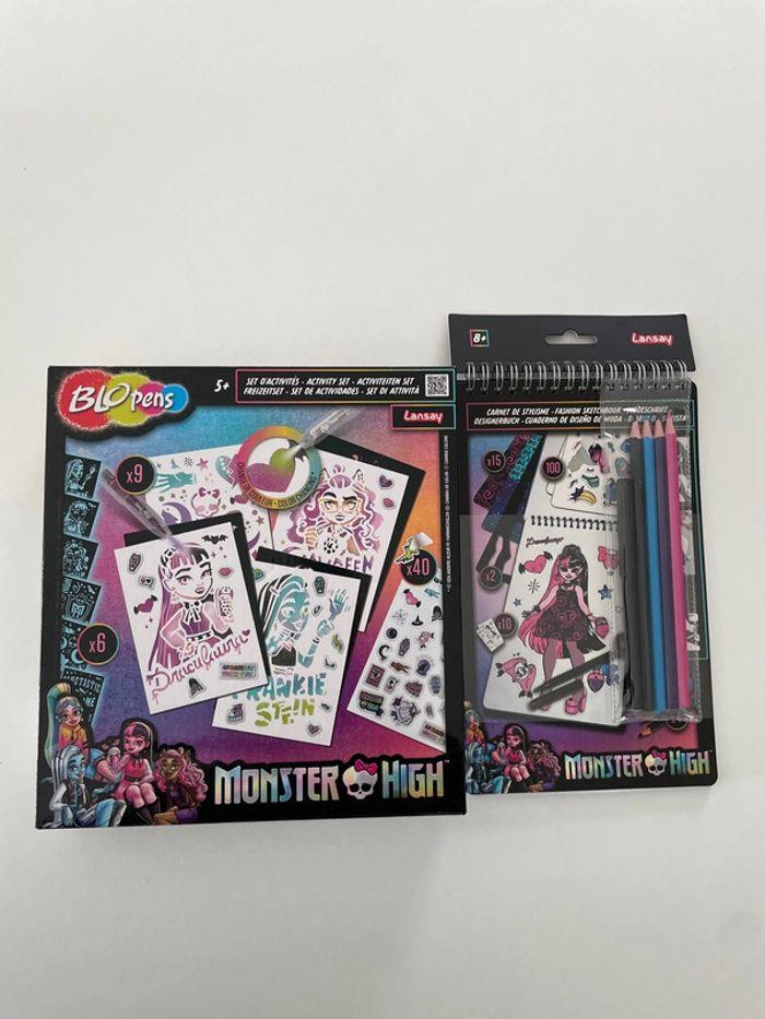 Lot blopens et carnet de styliste monster high - photo numéro 1