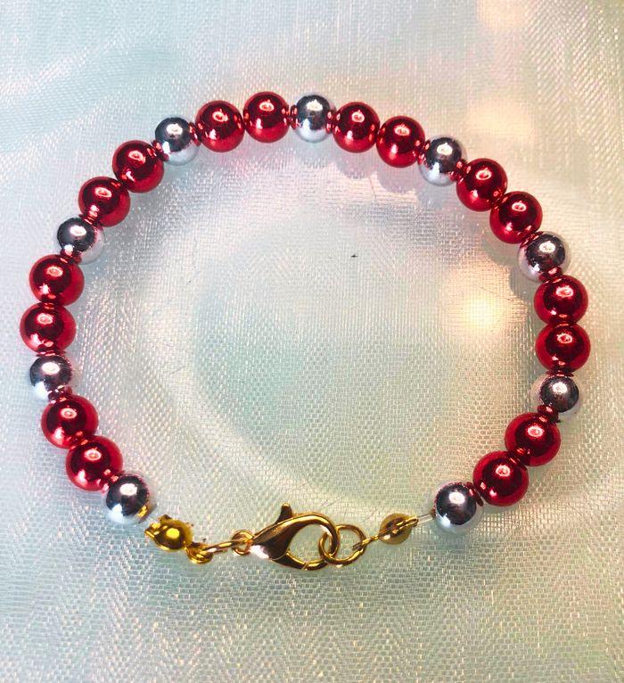 Bracelet avec perles 6mm – Rouge et Argent - photo numéro 2