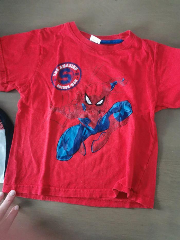 Pyjama short spiderman et un t-shirt de plus - photo numéro 6