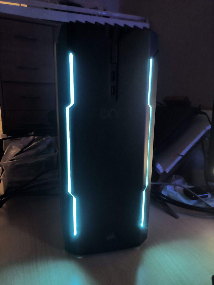 Corsair mini pc  gaming one - photo numéro 2