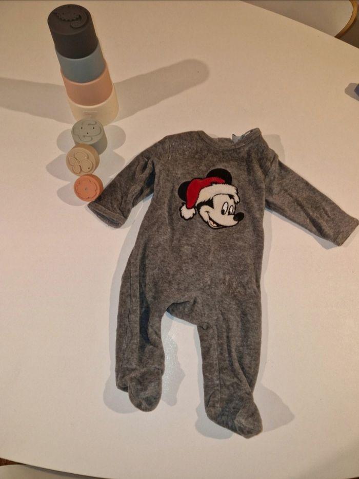 Lot de vêtements bébé garçons Disney baby 3 mois - photo numéro 5