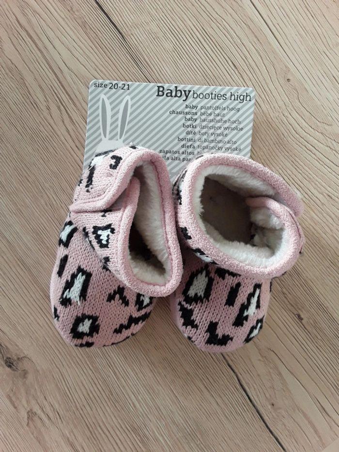 Chaussons bébé fille - photo numéro 2