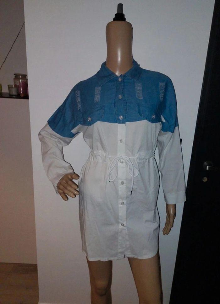 Chemise tunique taille unique portée 1/2 fois - photo numéro 1