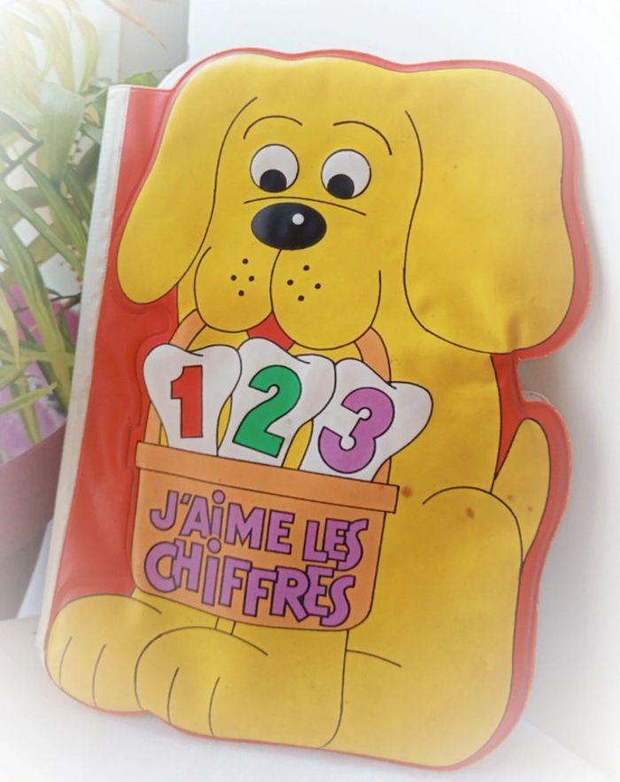 Hemma 123 bain chiffre nombre compter number 1987 chien dog jaune yellow PVC victoria bébé livre - photo numéro 1