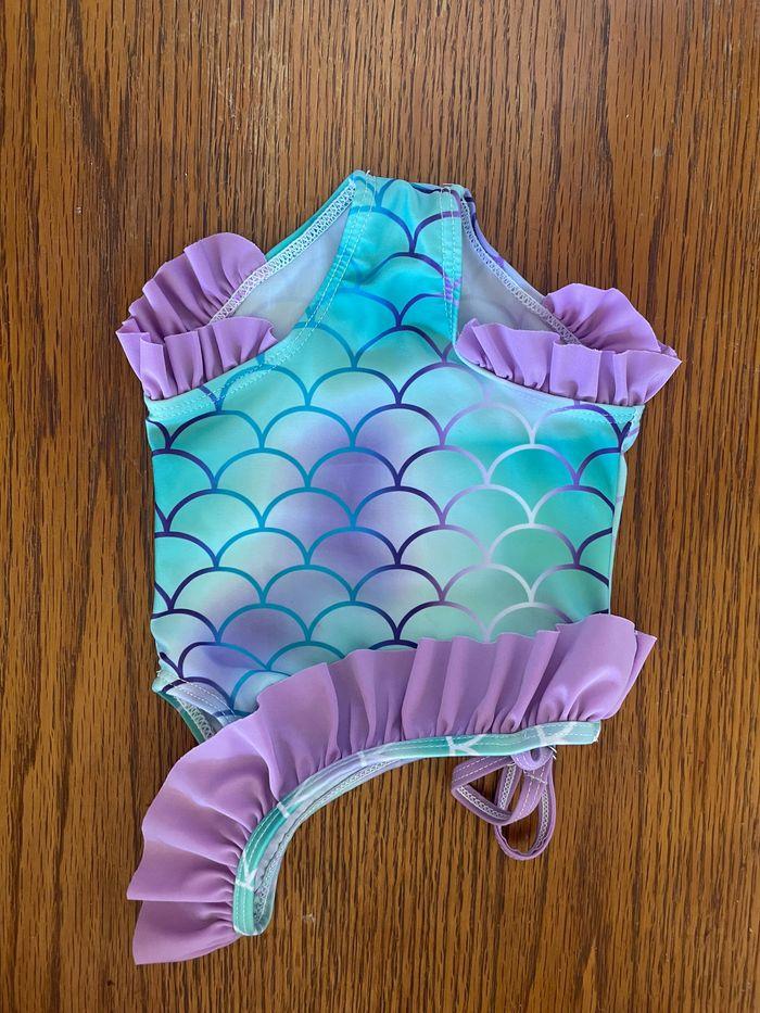 Maillot de bain bébé fille 70 cm - photo numéro 1