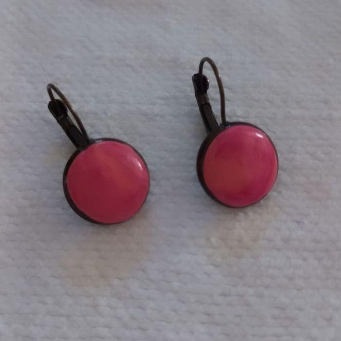 Boucles d'oreilles dormeuses   cabochon fimo