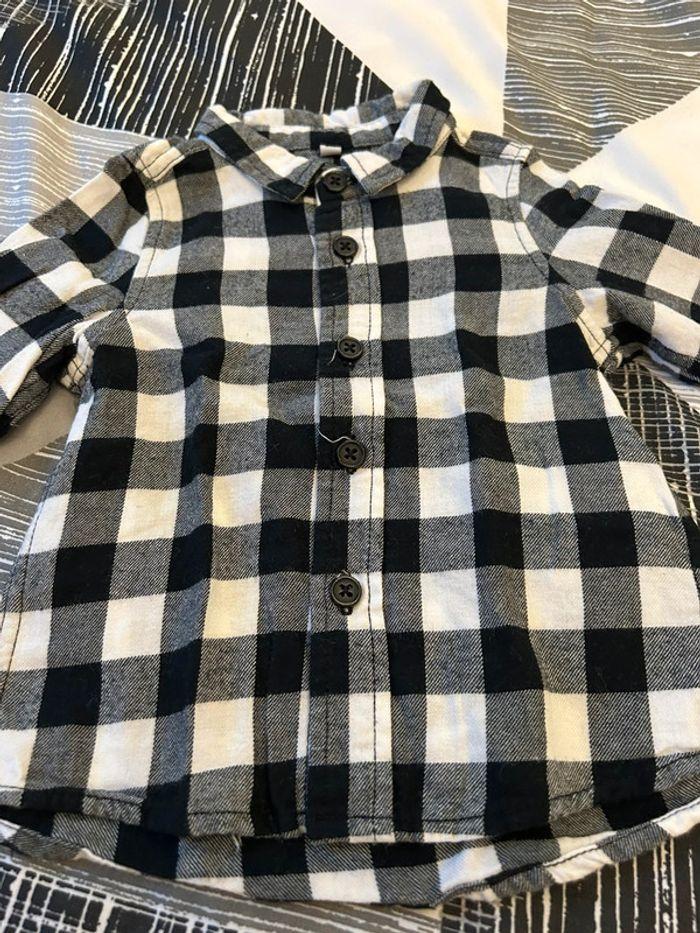 Chemise à carreaux noir et blanc taille 6m - photo numéro 2