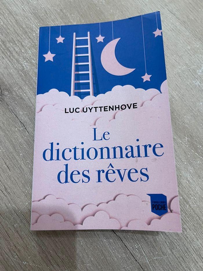 Livre le dictionnaire des rêves - photo numéro 1