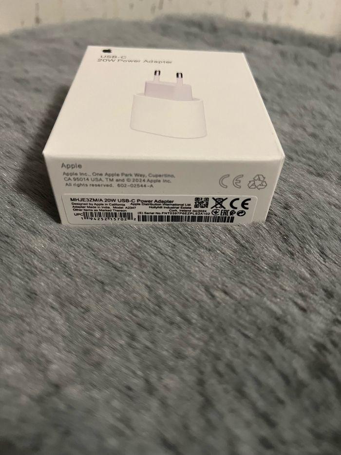 Adaptateur Secteur Apple USB-C 20W - Neuf en boîte - photo numéro 3